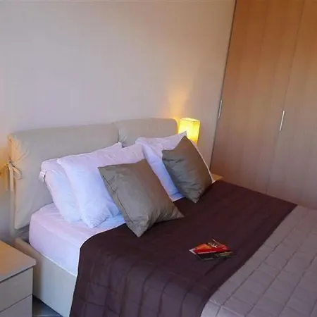 Vista D'oro Apartamento Perledo