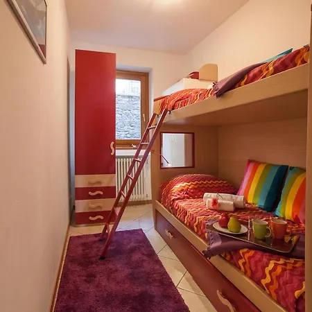 Vista D'oro Apartment *